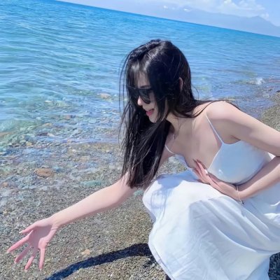 绿头苍蝇海报
