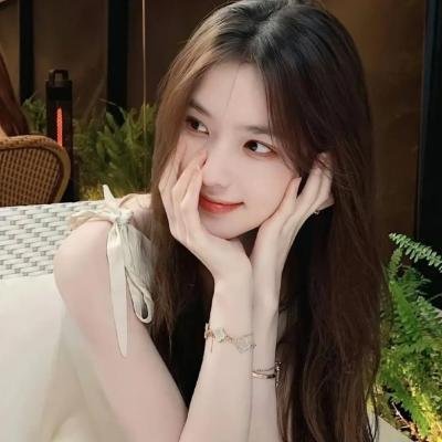 黑暗收成海报